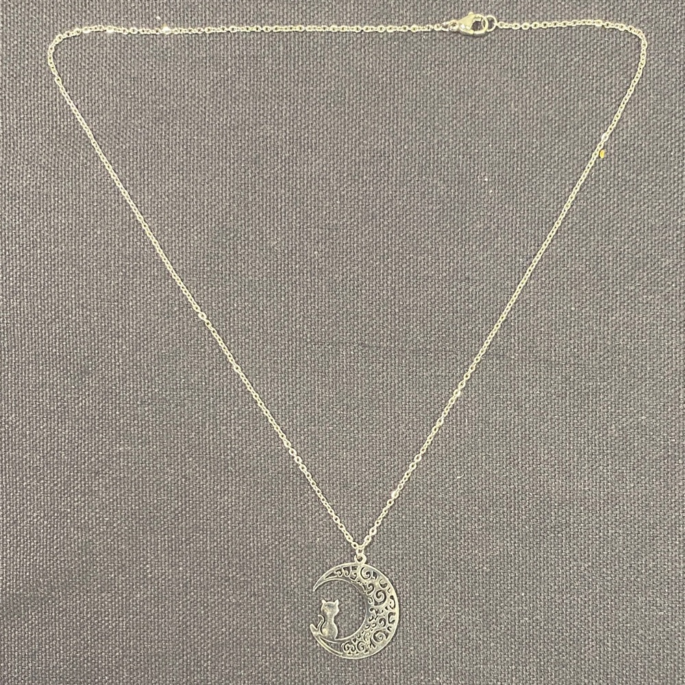 Delicate Silver Moon Cat Pendant Necklace New Stainless Steel Women's